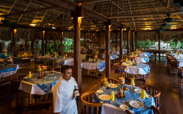 Turtle Inn by Francis Ford Coppola