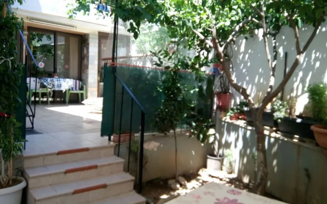 Villa George