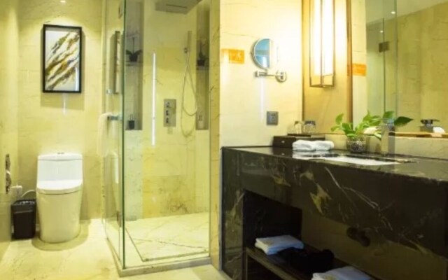 Ease World Hotel