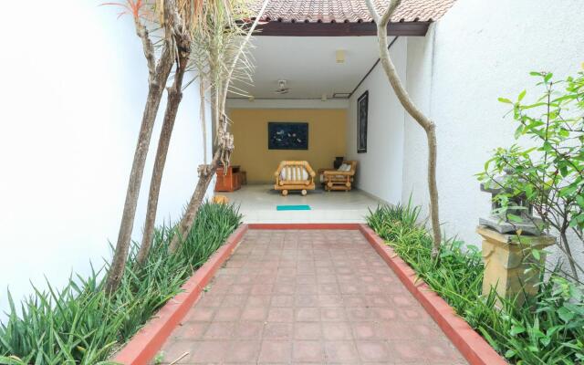Yuli Bungalows