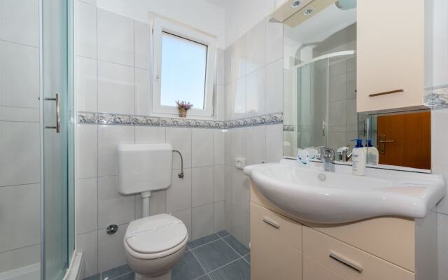 Apartment Ante