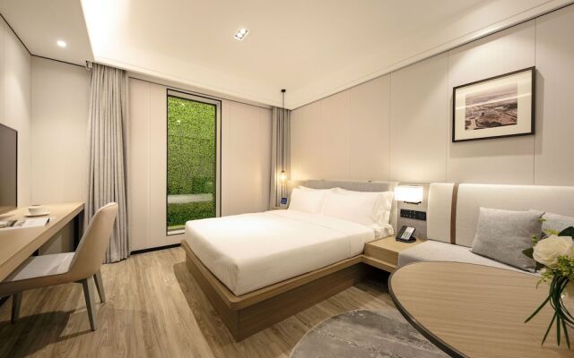 CM Serviced Apartment Shenzhen Dongmen