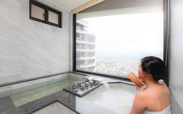 Cuncyue Hot Spring Resort