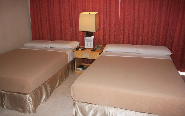 Elegant Circle Inn