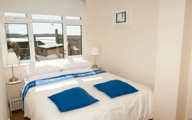 Pandora Court Apartment 2