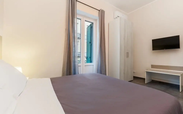 Palazzo Falcone Apartments