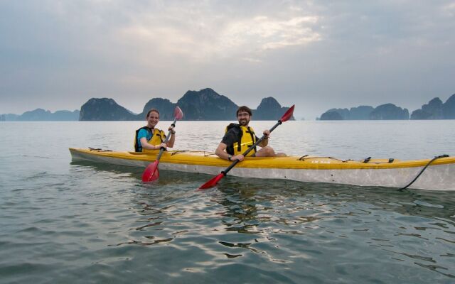 Halong Sapphire Cruise