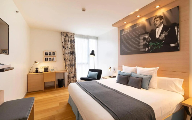 ibis budget Singapore Sapphire