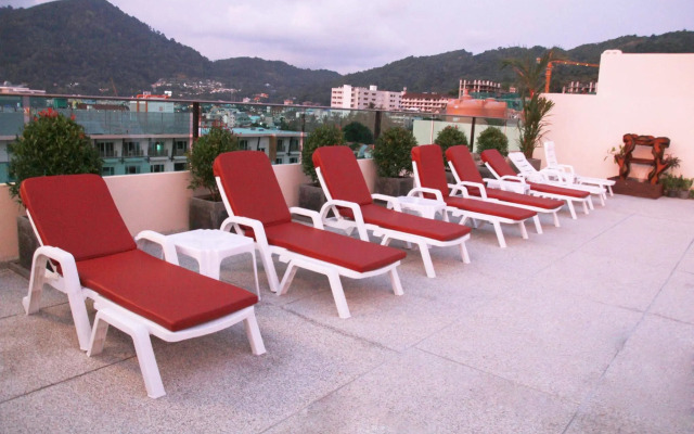 Hemingways Silk Hotel