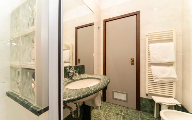 Hotel Turin Royal