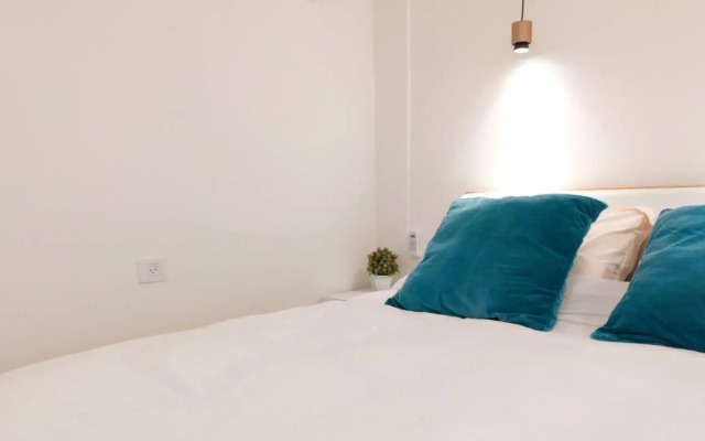 Primrose Boutique Apartment