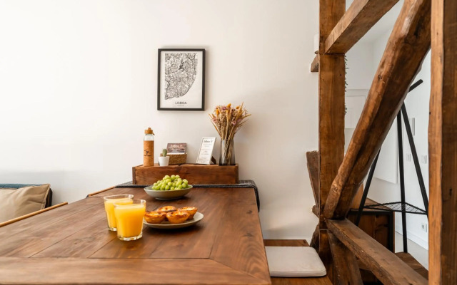 Lovely 2 Bedroom Apartment in the Heart of Lisbon