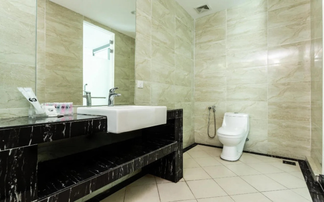 THE REED HOTEL MELAKA – Formerly E-Red Hotel Melaka