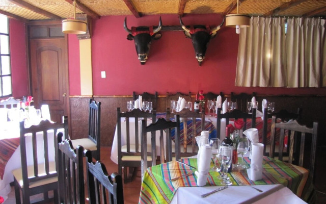 Hosteria El Surillal