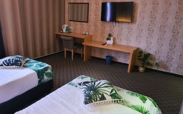 Grandeur Hotel and Spa