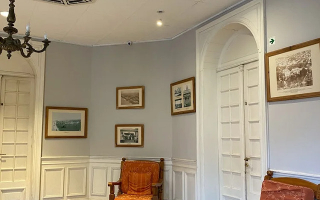 Hotel Vicente Lopez