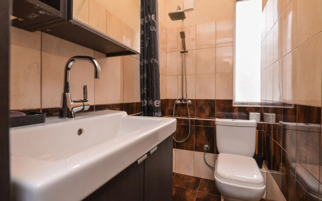 FM Deluxe 2-BDR Apartment - DOM