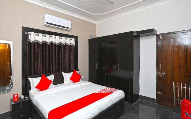 Regal Stays By OYO Rooms