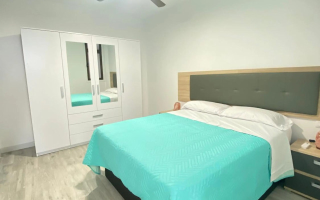 Los Cristianos, Las Vistas 1