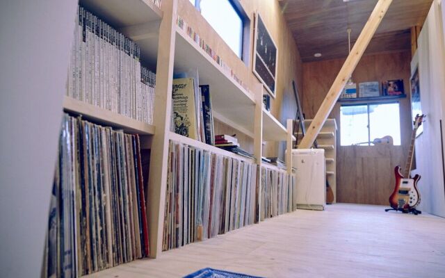 Music Guesthouse Ikuha - Hostel