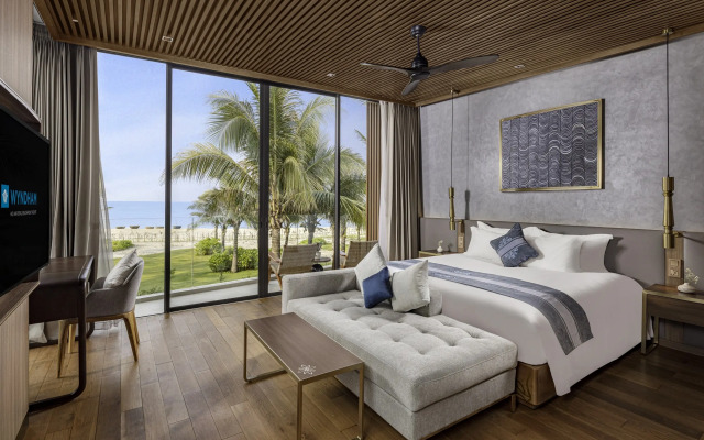 Wyndham Hoi An Royal Beachfront Resort & Villas