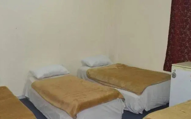 Jewar Al Medina Hotel by OYO Rooms