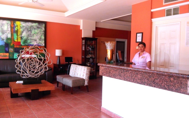 Hotel & Suites Las Palmas