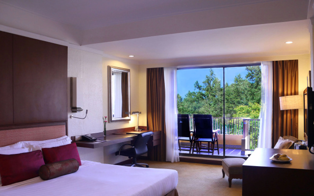 Dusit Thani Pattaya - Image 3