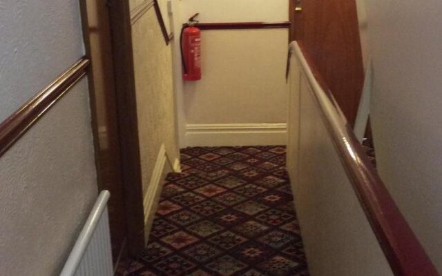 Shazron Guest House