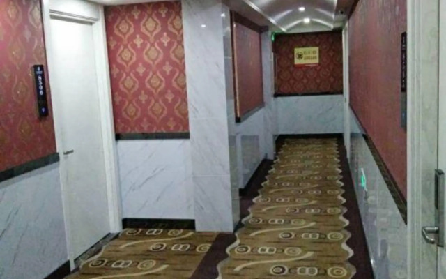 Jiujiu Express Hotel (Lishui People's Hospital Branch)