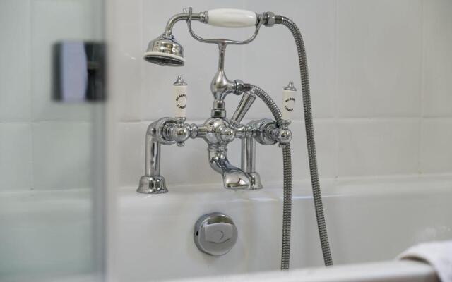 Dukes Bath