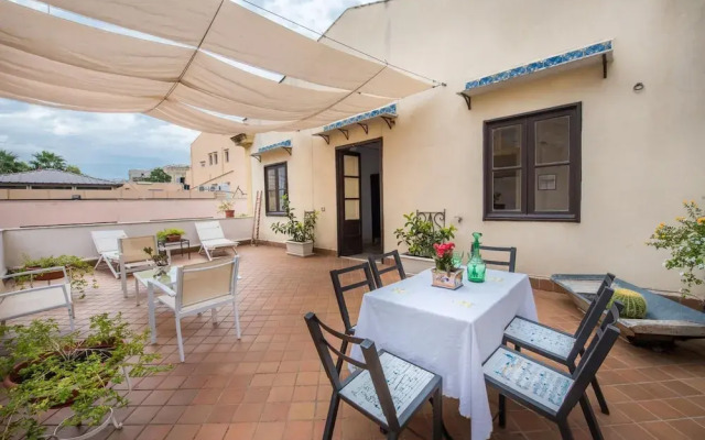 Casa d Arte Ugdulena With Terrace and Pool