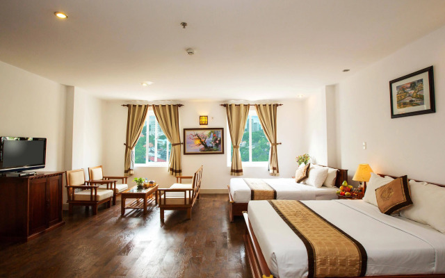Golf Hotel