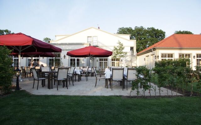 Parkhotel Surenburg