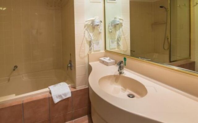 Mercure Capricorn Resort