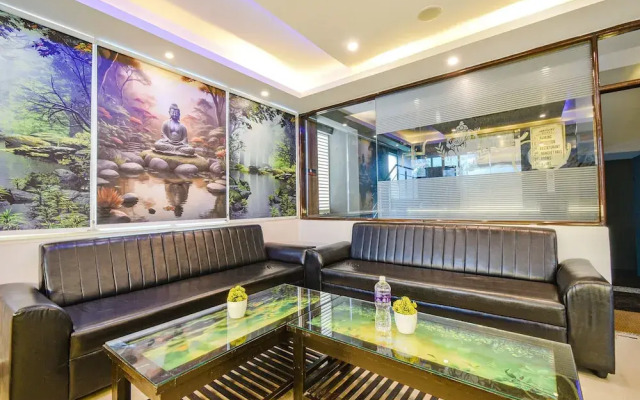 Fabhotel Broholic Prime Suites