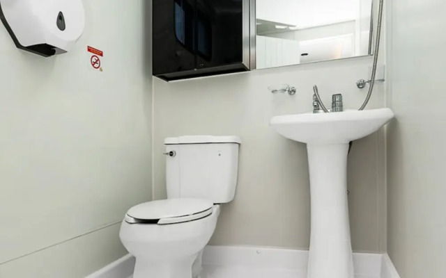 Pohang Guryongpo Uni's Bada Caravan