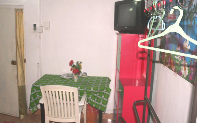 Bernie's Inn