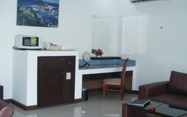 3Z Pool Villa & Hotel