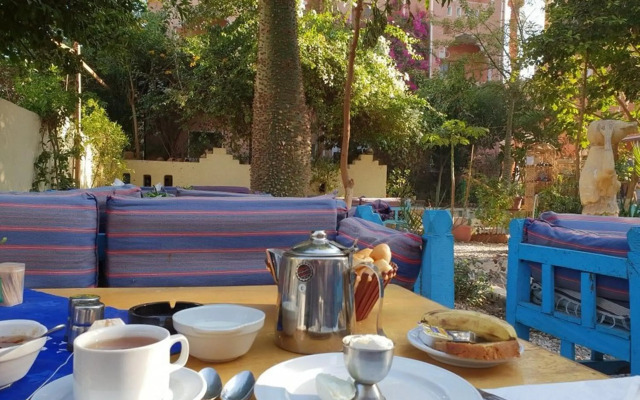 El Fayrouz Hotel