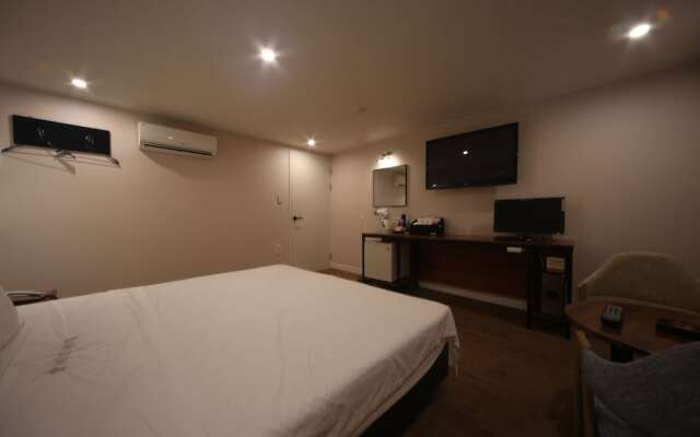 We've Motel