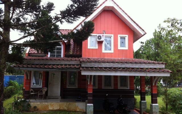 Villa Bukit Danau Lot 13