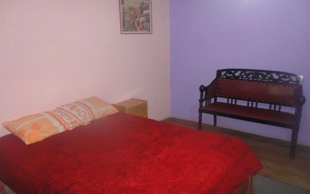 Hostel Home