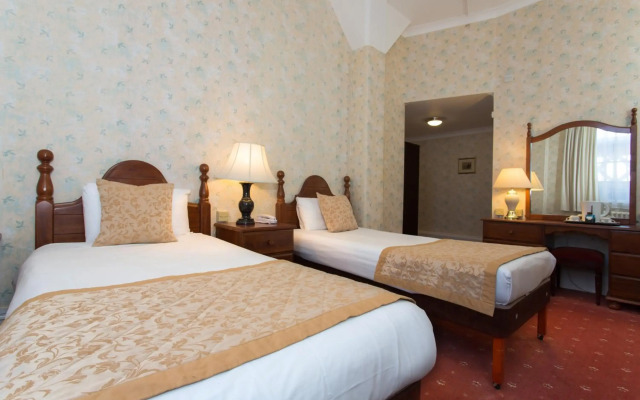 Britannia Adelphi Hotel