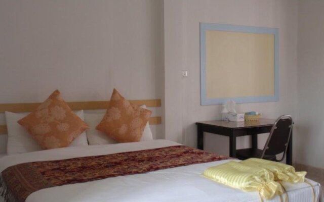 Rose Garden Homestay