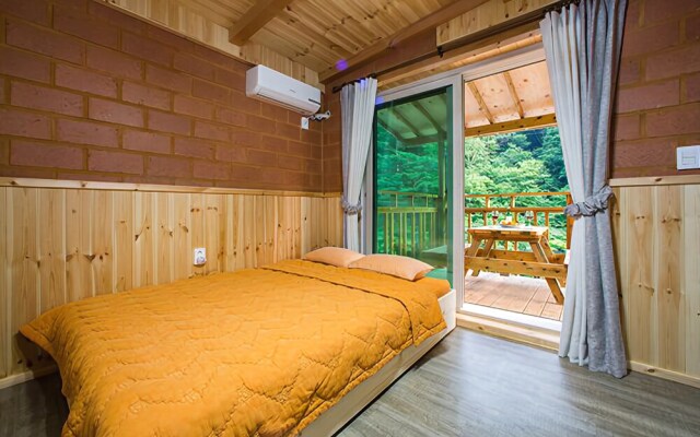 Jeongseon Firefly Light Clay Pension