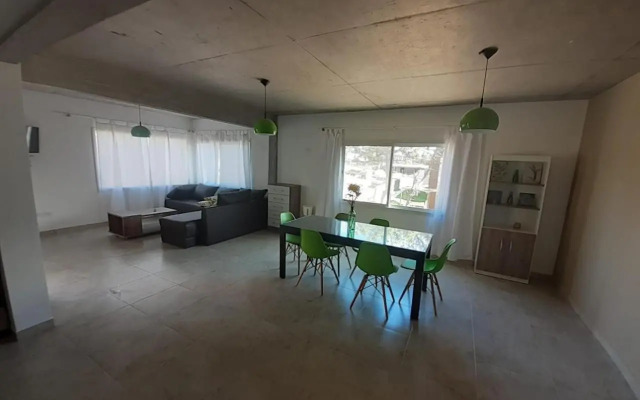 ELEMENTOS MAR AZUL a 30 mts de la playa