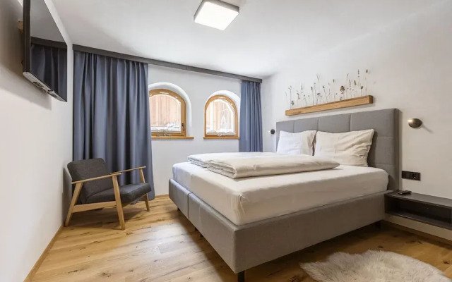 Apartment in Tyrol on the Ski-slope
