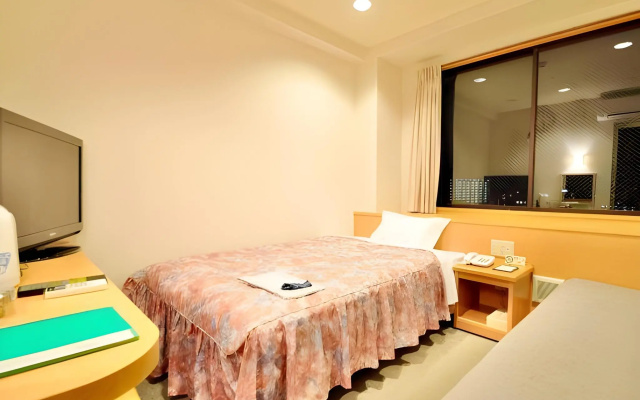 HiroshimaEkimae Universal Hotel ShikansenguchiMigi – Guest Rooms – Hiroshima