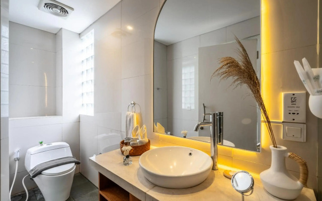 AQ-VA Hotel & Villas Seminyak